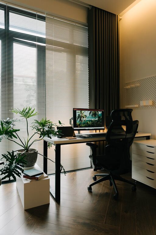 Tips for Creating a Relaxing Home Workspace to Boost Productivity